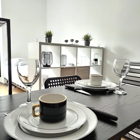 La Belle Vie Paloise - Hypercentre Apartment *